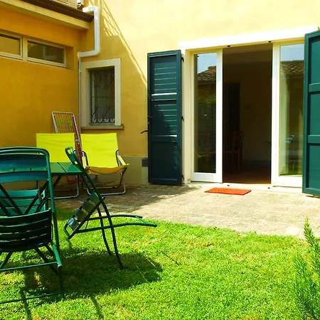 Casa Ezelina Pesaro