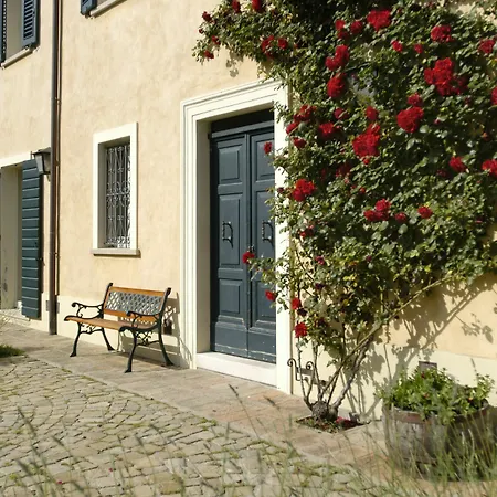 Casa Ezelina Pesaro